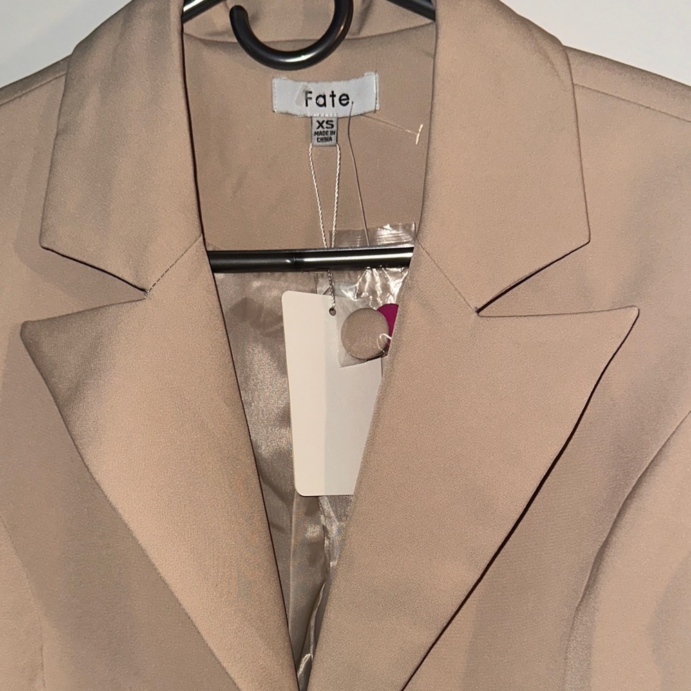 FATE Colorblock Button-Front Blazer Jacket - Pink & Cream - Picture 4 of 5